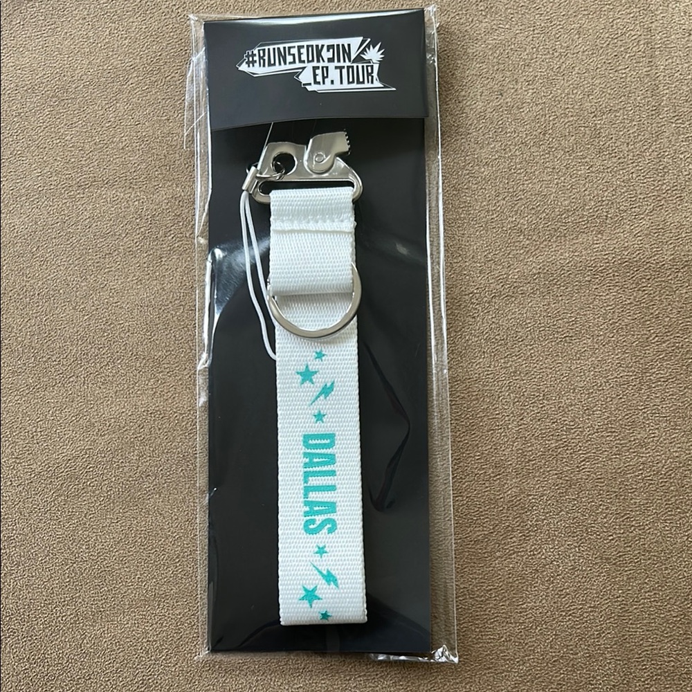 BTS_ RunSeokJin official light stick strap